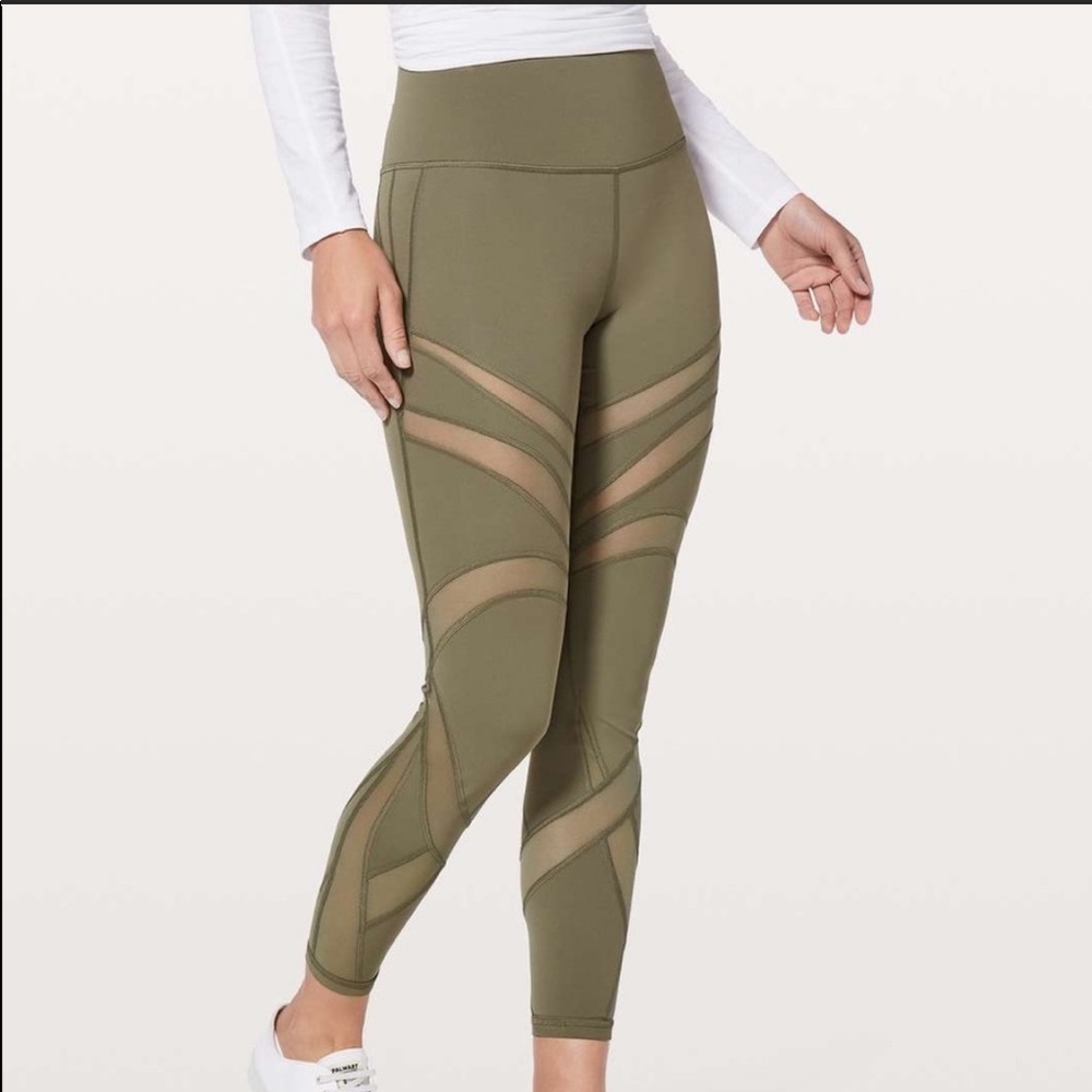 Lululemon Wonder Under HR Mesh